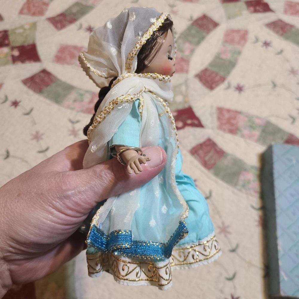 Vtg‎ Madame Alexander International Series India #575 8" Doll w/Original Box - Picture 4 of 7